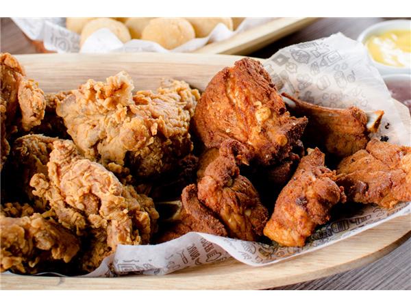 100-PORÇÕES MIX E RIBS (G)