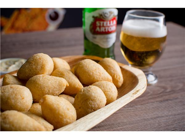 070-PORÇÕES COXINHA DE FRANGO 24 UNIDADES